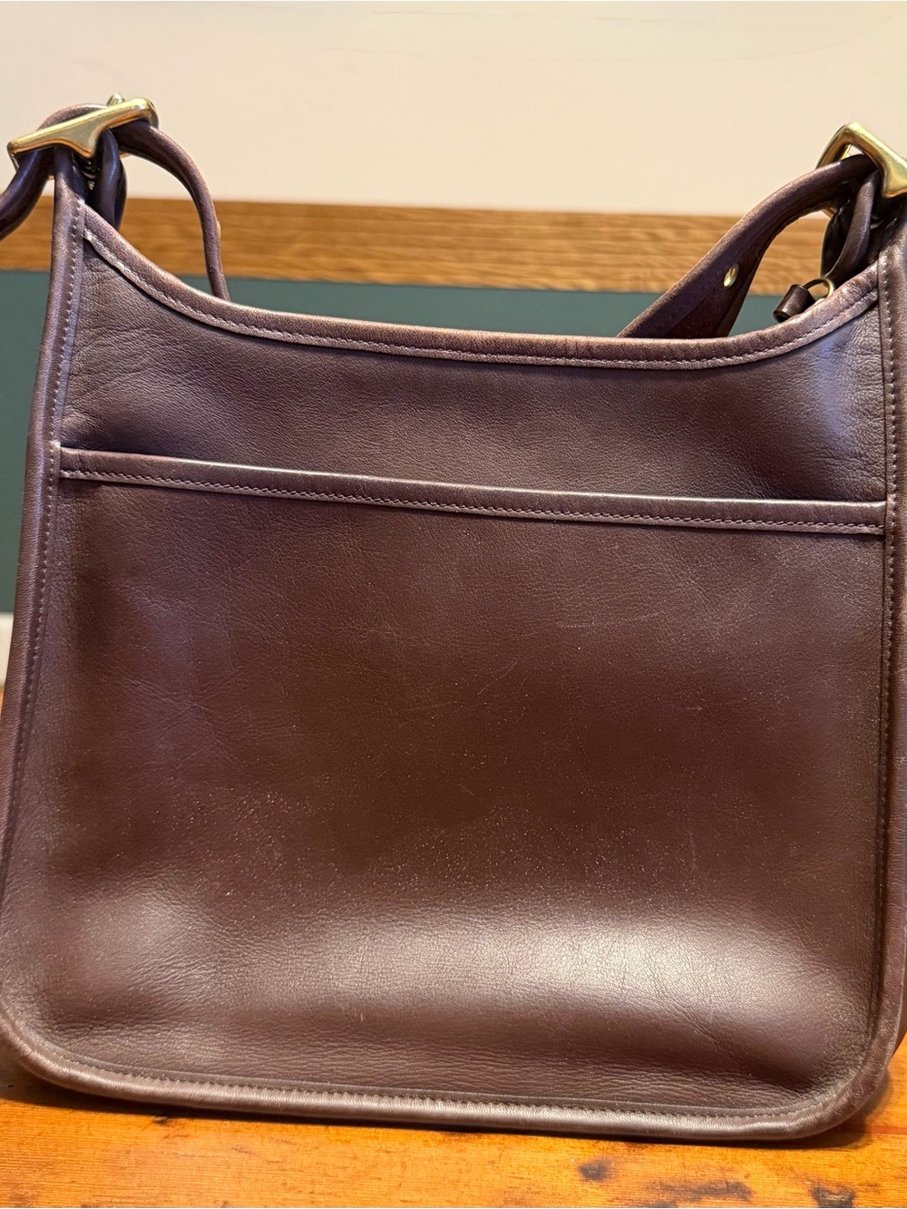 Coach Brown Leather Shoulder Bag with Gold Hardware - Picture 2 of 11